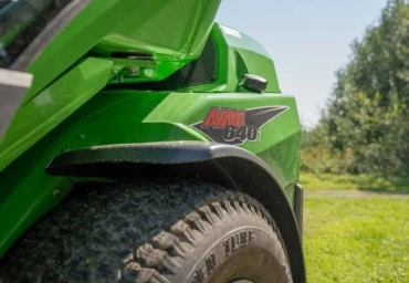 Avant 640i kétsebességes kerékmotorokkal univerzális minirakodó 9