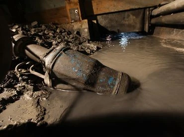 Tsurumi KTZ megemelt ellenállóképesség a víznyomással szemben ipari felhasználásra szánt víztelenítő zagyszivattyú 6