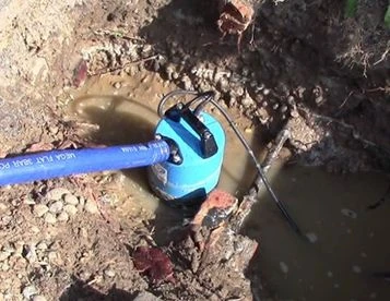 Tsurumi LB kompakt, könnyű és erős hordozható víztelenítő zagyszivattyú, elektromos vízszintérzékelővel is! 6