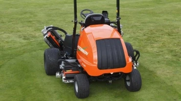 Jacobsen LF570 2