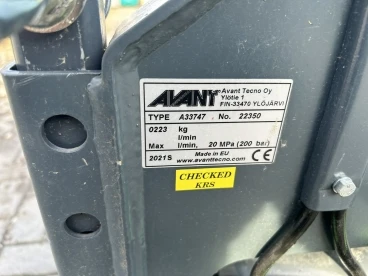 Avant kotrószerelék 210