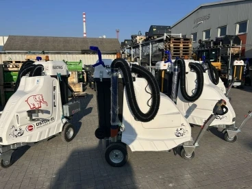 FIL ÖNJÁRÓ HULLADÉKSZÍVÓ GÉP 3