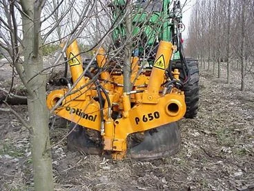 Optimal P650/45 rakodóhoz, traktorhoz fakiemelő adapter