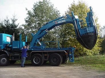 Optimal 2000 rakodóhoz, teherautóhoz fakiemelő adapter